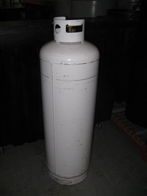 How many gallons of propane in a 100 pound tank - 30 lb. Empty Propane Tank. (291) Questions & Answers (38) Hover Image to Zoom. $ 99 97. Pay $74.97 after $25 OFF your total qualifying purchase upon opening a new card. Apply for a Home Depot Consumer Card. Accompanies your BBQ grill and holds up to 7.1 gallons of gas. Easy refillable for a convenient, long-lasting use.